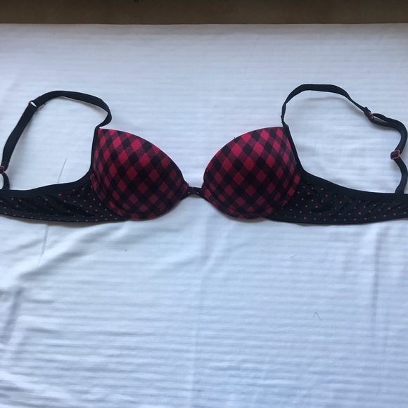 black and red bra - Picture 1 of 4